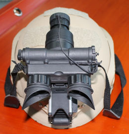 Le produit est un casque simple de vision nocturne d'oeil, petite taille, poids léger, équipé de l'utilisation de casque.