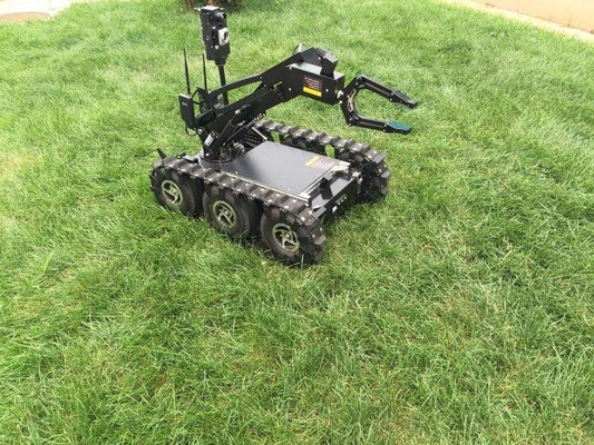 Robot d'Eod de neutralisation des munitions explosives avec l'aide libre de traction